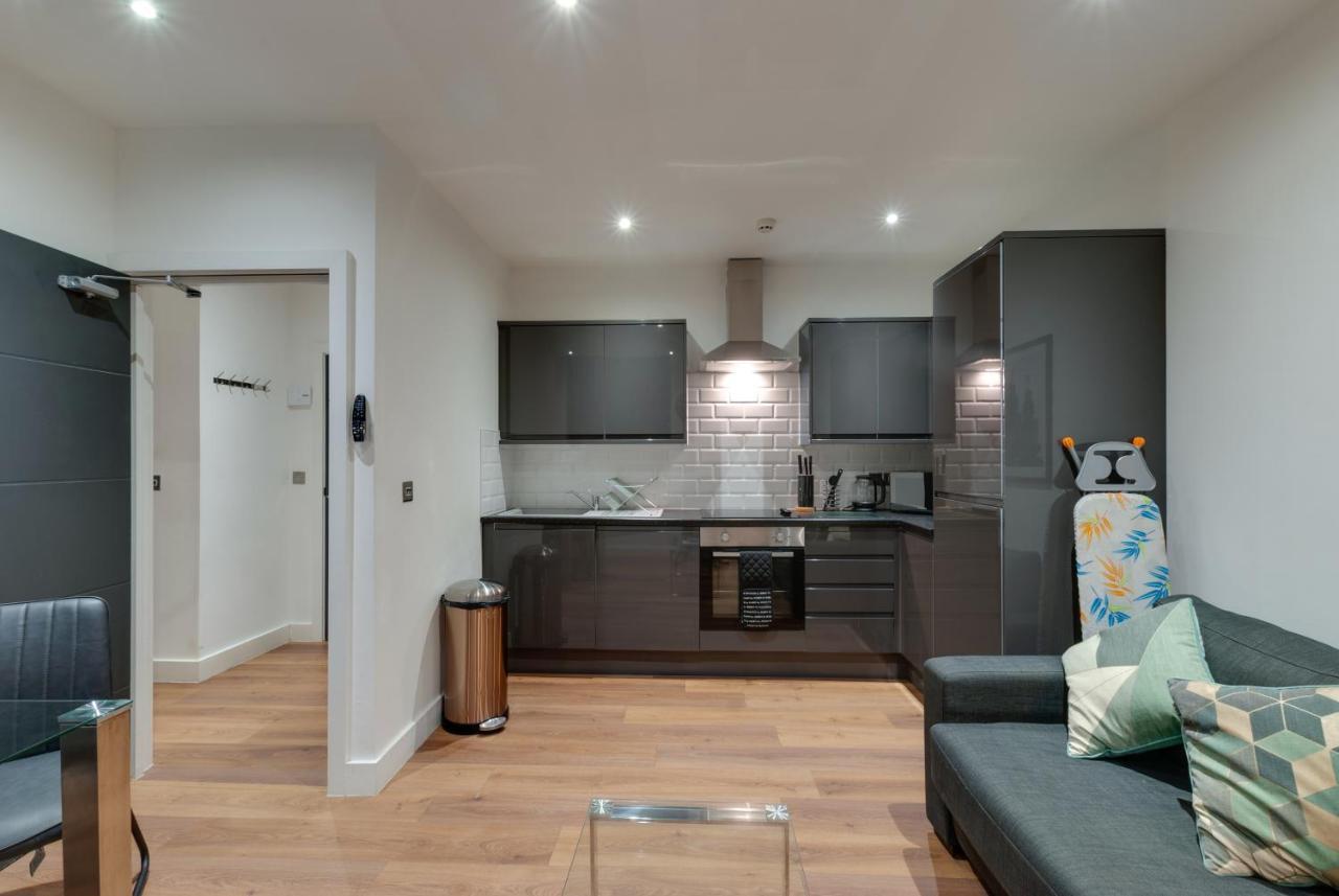 Lord Street Apartments By Happy Days Liverpool Esterno foto
